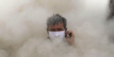 Silica vs. Silica: What's the Difference as Far as Concrete and Health Are Concerned?