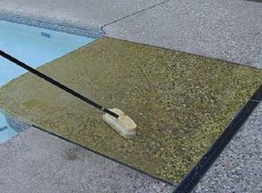 Cleaning exposed aggregate on a pool deck with Surface Gel Tek Profiler