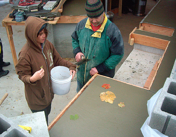 Troweling concrete
