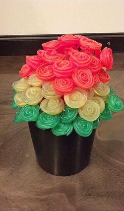 make flowers from melted vinyl