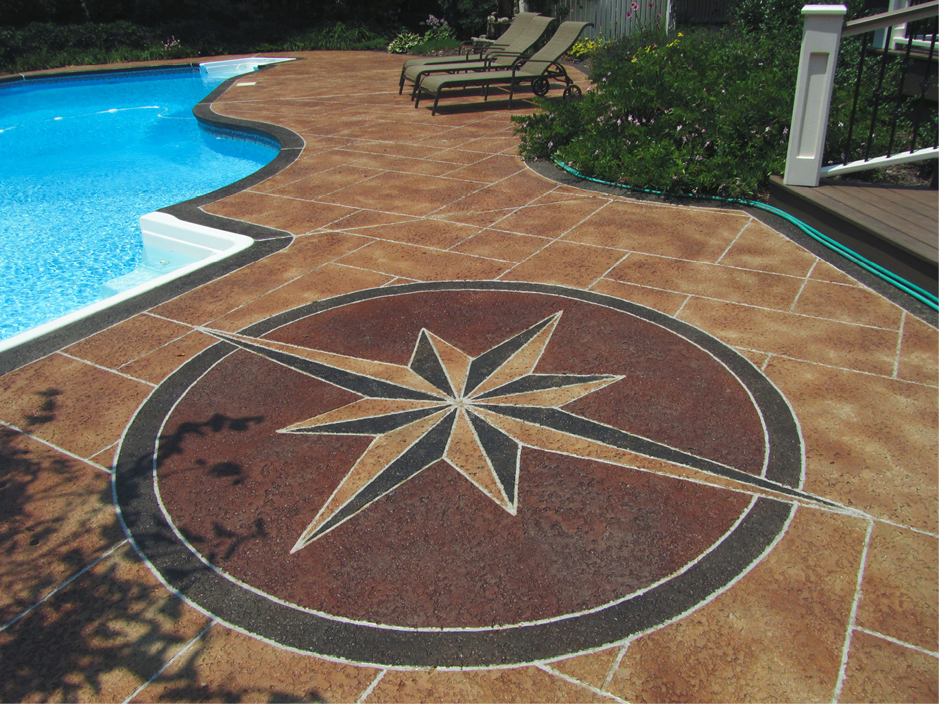 Concrete compass drawn by Rick Lobdell.