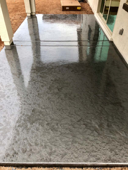Another advantage of using a polyurea UVR is that I didnt have to wait more than five to 10 minutes to apply whatever solvent I was using for effects.
