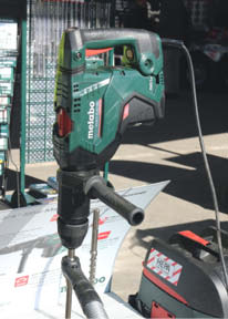 SDS combination hammers for drilling