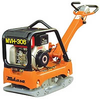 MBW recommends two plate machines: the GP1800 and the GP3000. The GP1800 is a lightweight, economical machine designed for small to medium-sized soil applications. It is ready for use in confined areas and can achieve up to 12 inches of lift. The GP3000 series are all-purpose middleweight compactors that handle granular and mixed soils of depths up to 18 inches