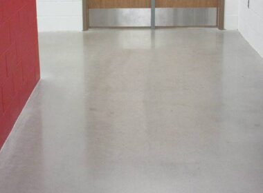 Hybrid polished concrete in a hallway