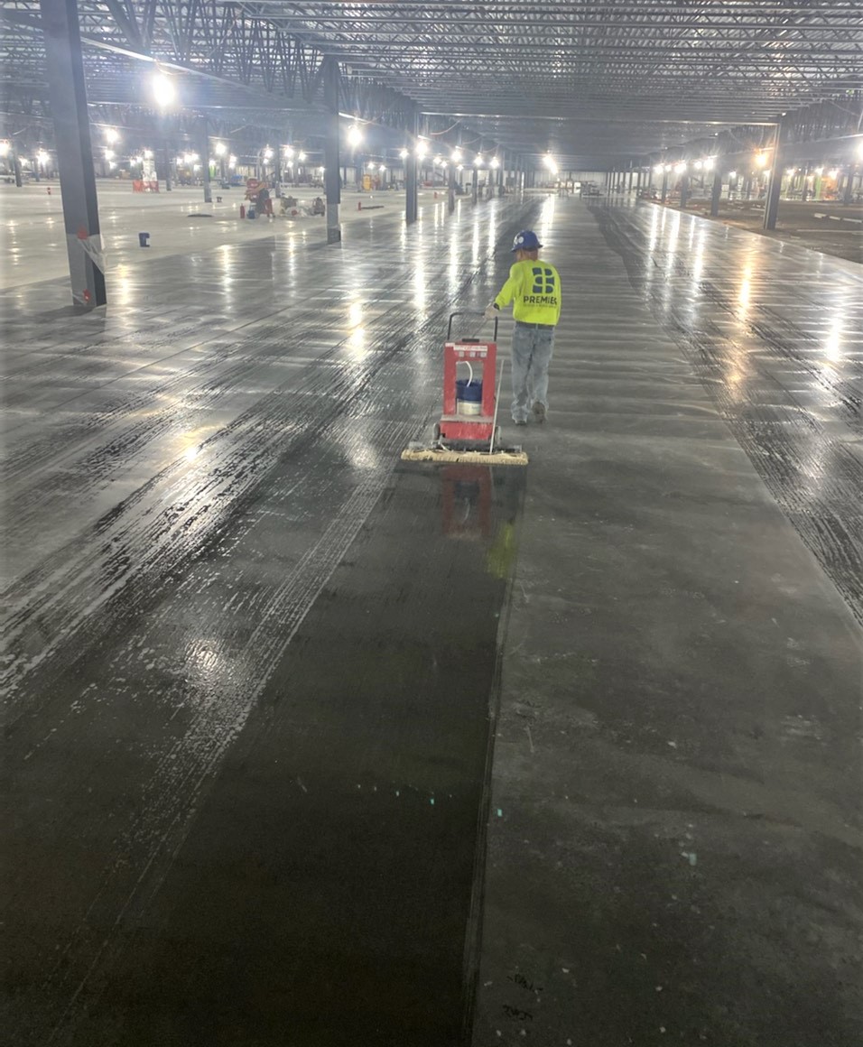 Automated chemical concrete applicator, Ultra-Trak by Fas-Trak