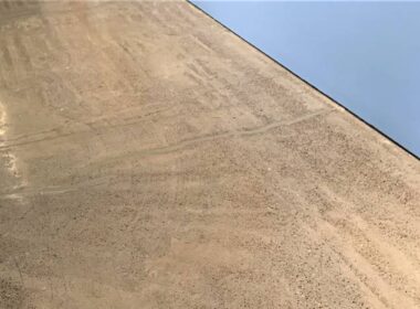 Differential curing marks