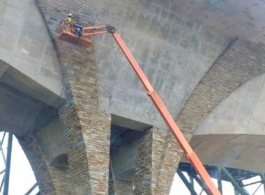 Expansive bridge repair
