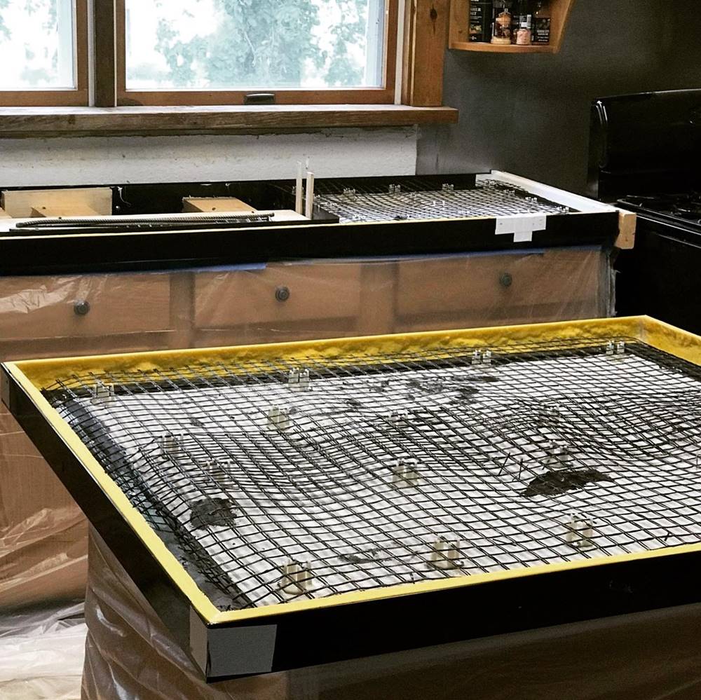 forming cast-in-place concrete countertops