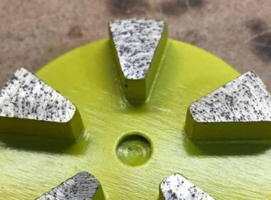 abrasive for aggregate in polished concrete