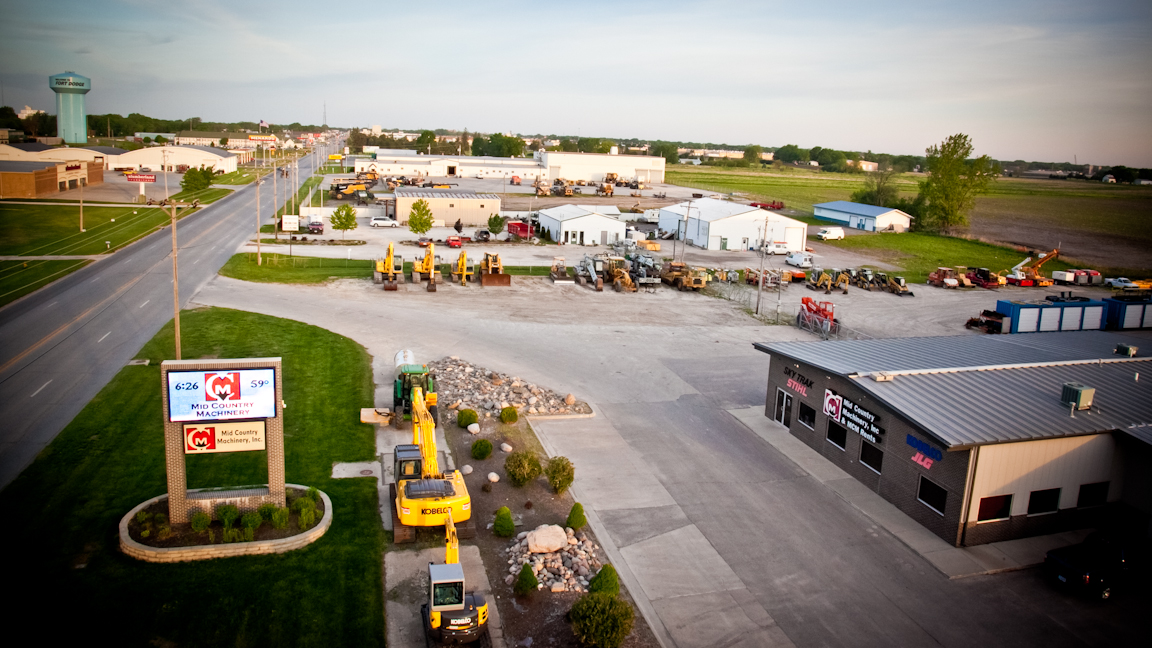 E-Z Drill welcomes Mid Country Machinery to its dealer network. Mid Country has three Iowa locations as well as a facility in Brewerton, New York.. 
