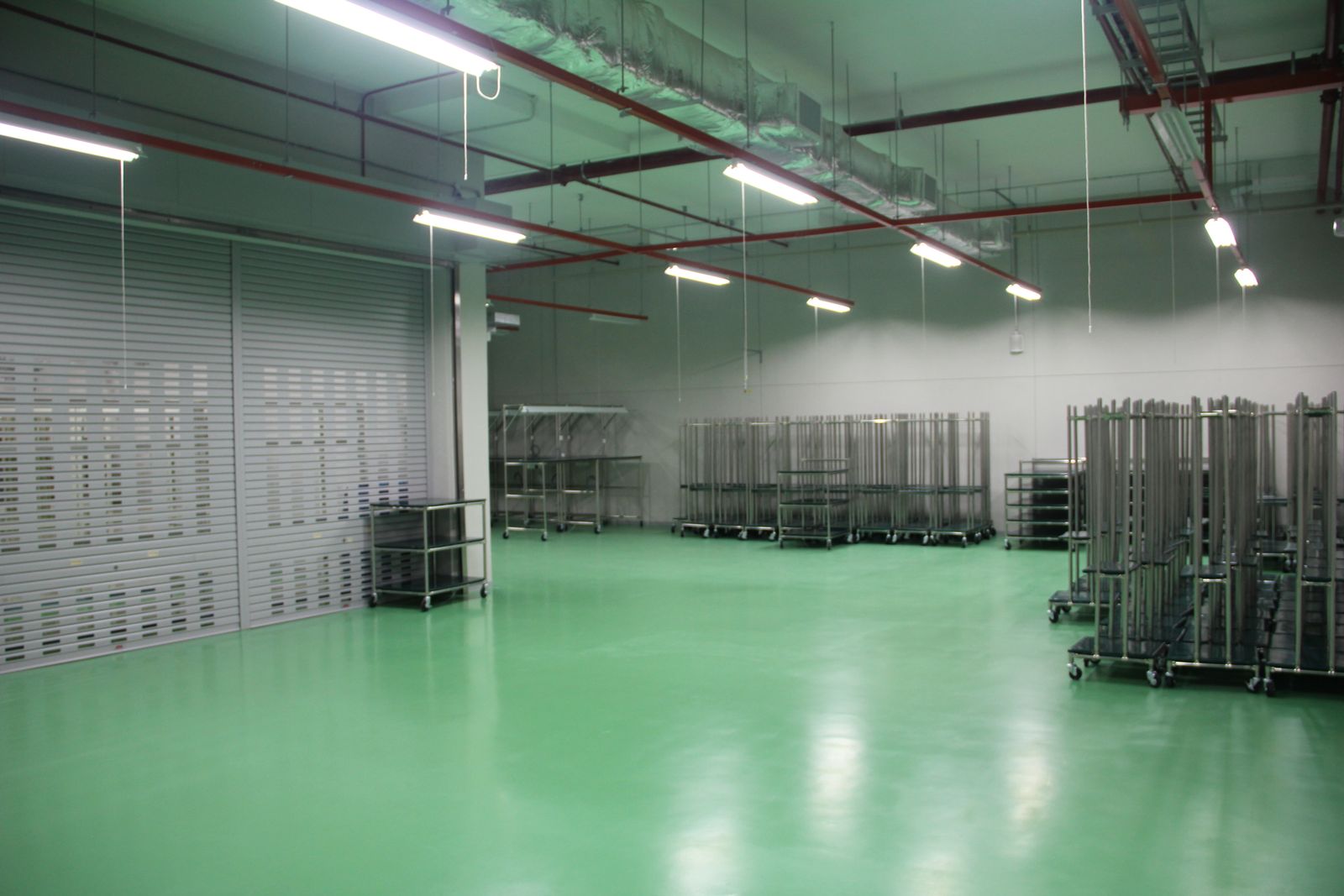 Flowcrete anti-static floor for Toshiba