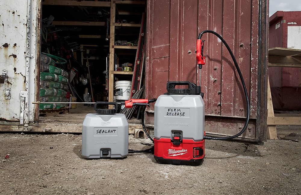 e Powered Base includes the motor, REDLITHIUM battery compartment, and REDLINK electronics, while the interchangeable Tank Assembly includes its pump, hose, and respective accessories.