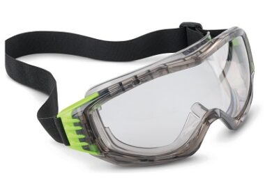 Brass Knuckle Vader Goggle Keeps Vision Clear, Looks Great Doing It