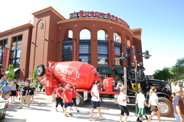 Breckenridge Material Company, a St. Louis, Missouri-based supplier of ready mix concrete, unveiled two custom-painted concrete trucks earlier.
