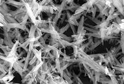 Mmicroscopic image of yellow iron oxide pigments