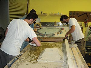 here are many factors involved in a successful precast countertop  the mix, coloring techniques, workmanship, creative design and more. But they all depend on the mold being right. 