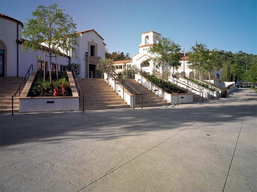 Concrete Contractor work by Trademark Concrete Systems Inc.